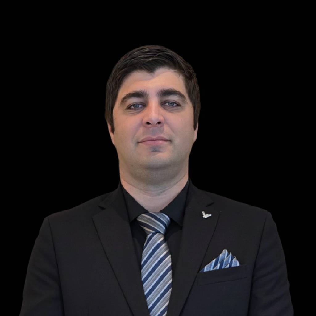 Alexander Kolesa, Field Manager and Technology